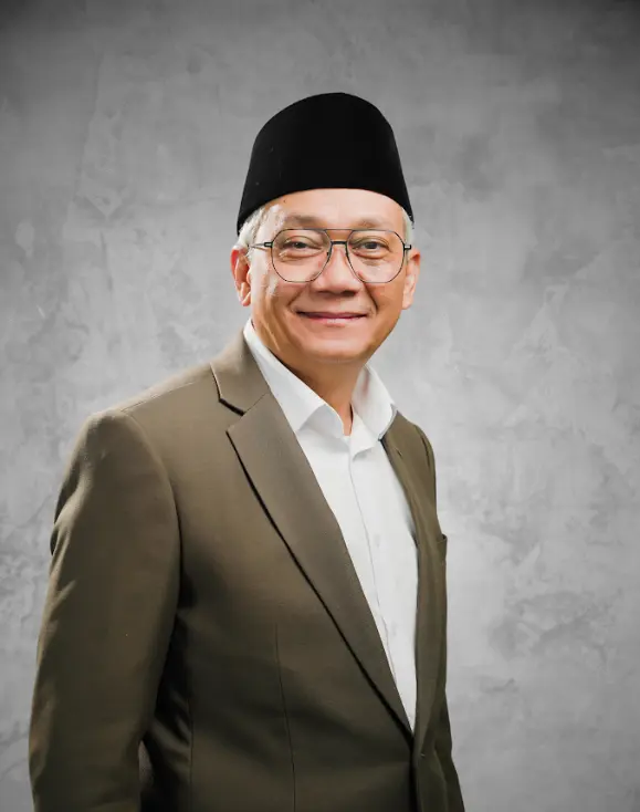 Dr. Hamid Chalid